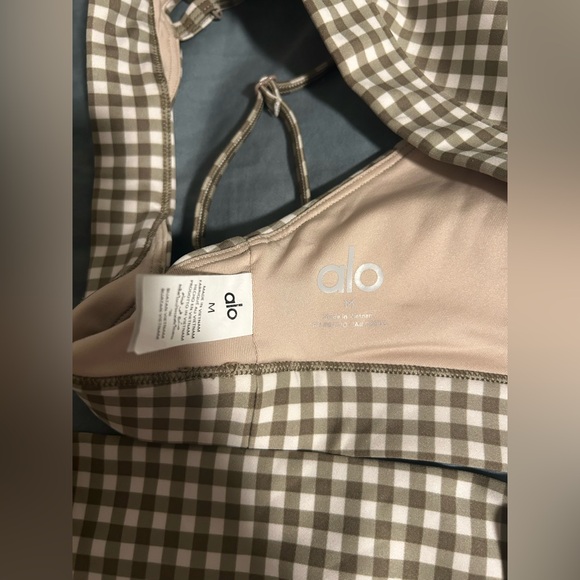 Alo Gingham Workout Set Size Medium - Picture 5 of 5